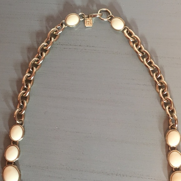 Banana Republic Statement Necklace ~Like New~ - Picture 4 of 4